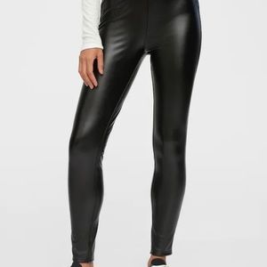 Gap Faux Leather Leggings Sz M - BRAND NEW!!